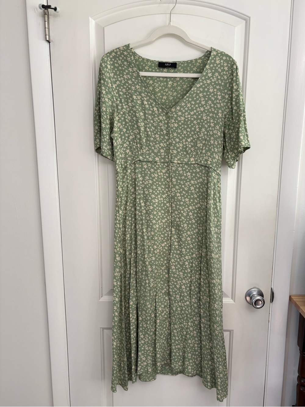 Able Light  Green Floral Midi Dress